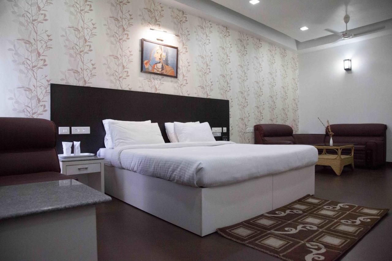 Hotel Central Park Siliguri Pokoj fotografie
