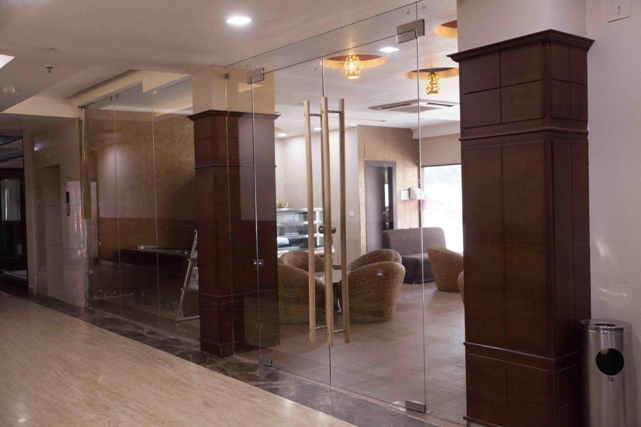 Hotel Central Park Siliguri Exteriér fotografie
