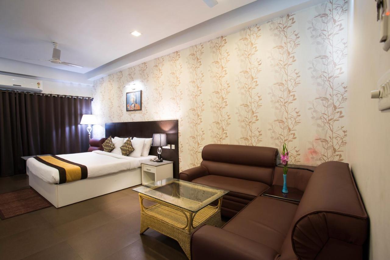 Hotel Central Park Siliguri Exteriér fotografie