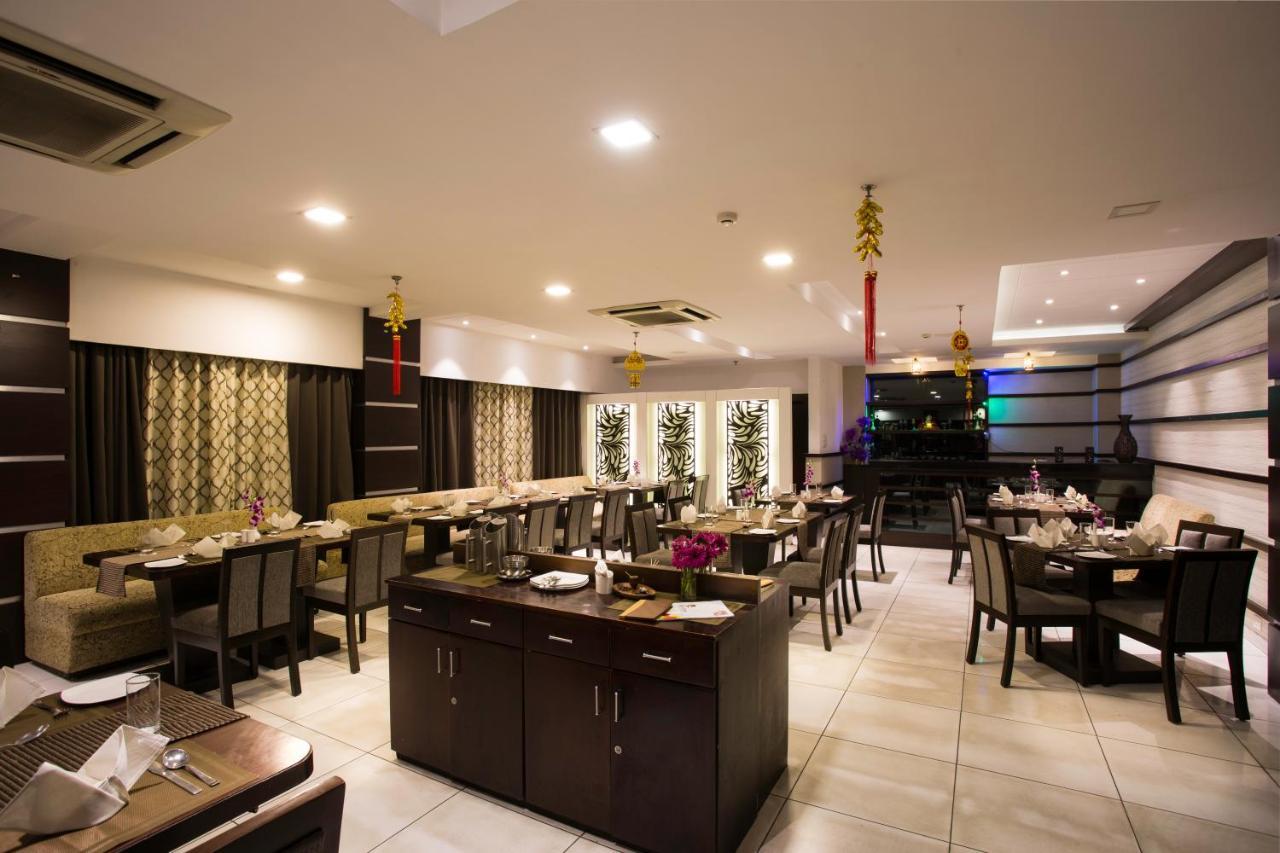 Hotel Central Park Siliguri Exteriér fotografie