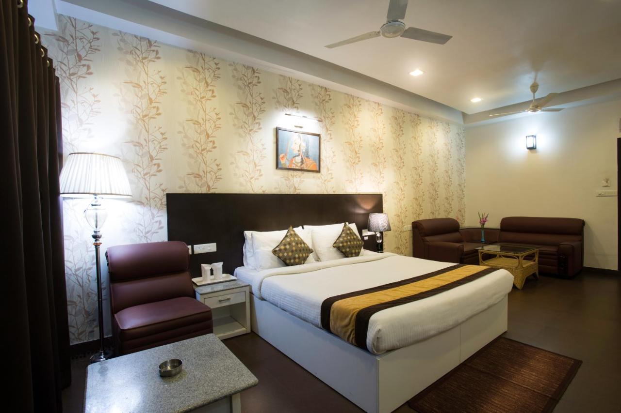 Hotel Central Park Siliguri Exteriér fotografie